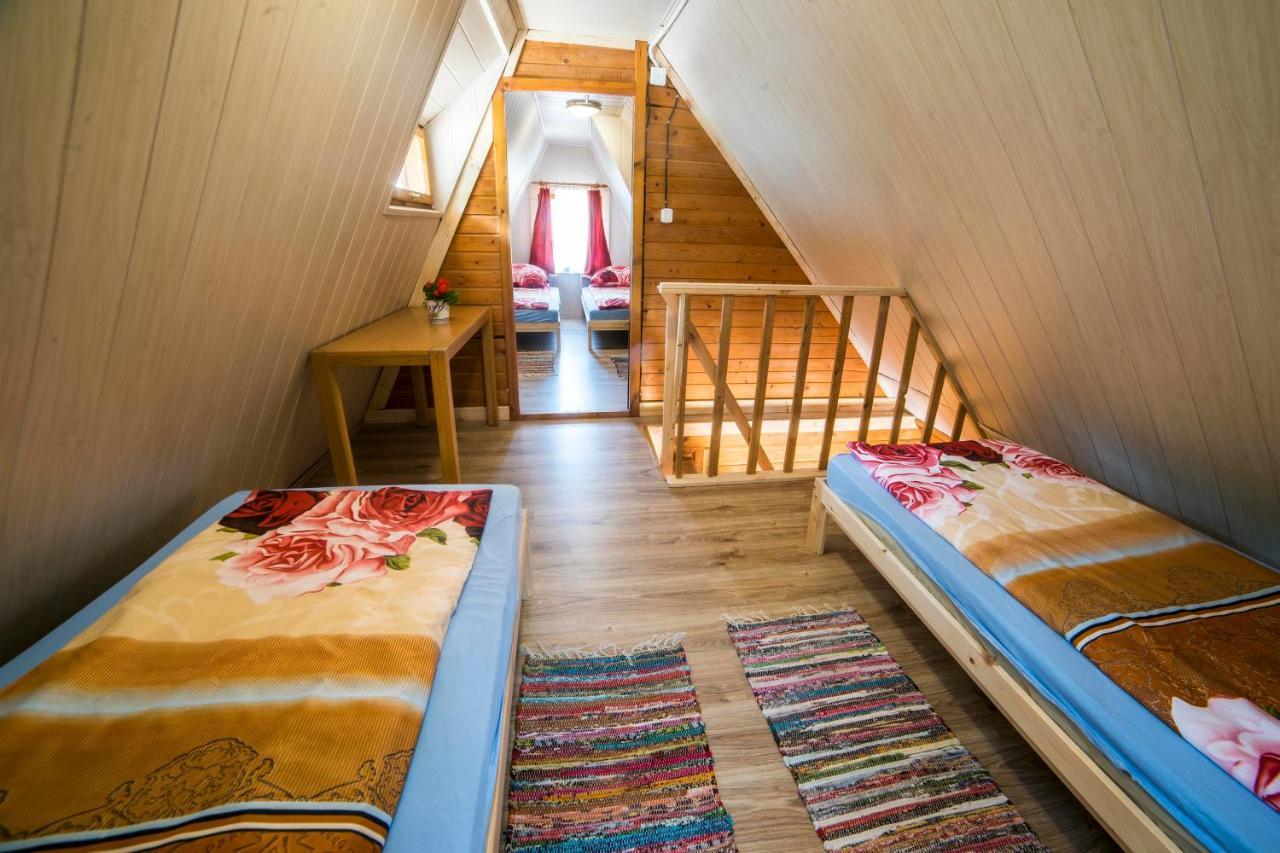 Osrodek Pszczolka Lodge Krasnobrod